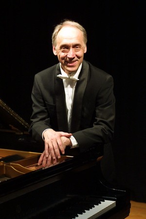 Egorov Pavel (Piano)